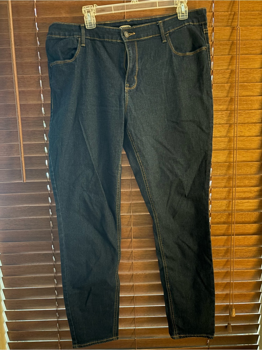 Old Navy Straight Leg Jeans Blue Waist 16 Like New